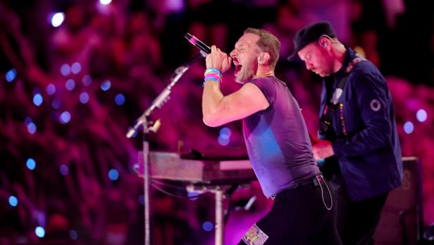FILE PHOTO: Coldplay performs at Expo 2020 in Dubai