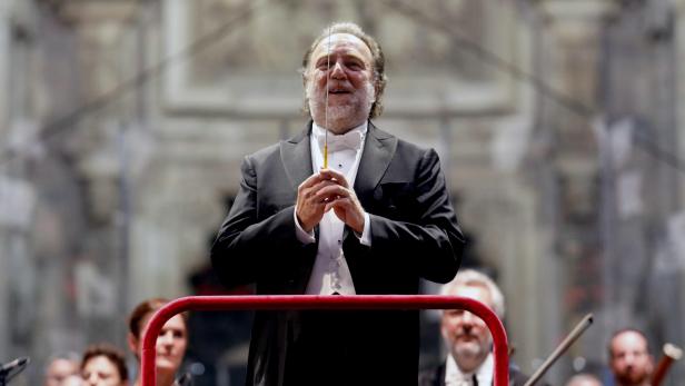 Concert of the Scala Philharmonic in Milan conducted by Riccardo Chailly