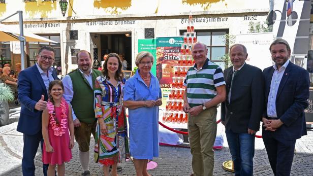 "Rosé & Bubbles Fest" sammelt 1.730 Euro an Spenden