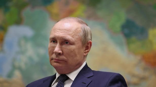 "Übelkeit, Schwäche, Schwindel": Neue Berichte über Putins Gesundheit