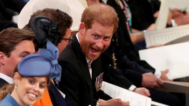 Körpersprache-Experte: Prinz Harry ohne Meghan selbstsicherer