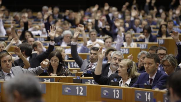 EU Parliament plenary session 