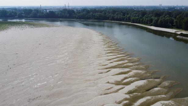 Italy's longest river is affected by worst drought in 70 years