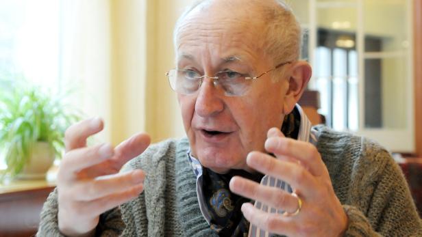 Theaterregisseur Hans Hollmann mit 89 Jahren verstorben