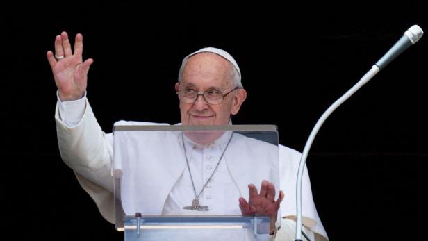 Franziskus über sein Amt: "Es ist nicht so tragisch, Papst zu sein"