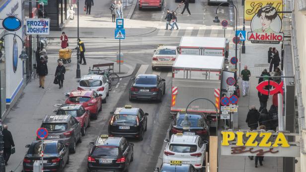 Viel los im 1. Bezirk: Das rot-türkise Konzept zur Verkehrsberuhigung soll das ändern.