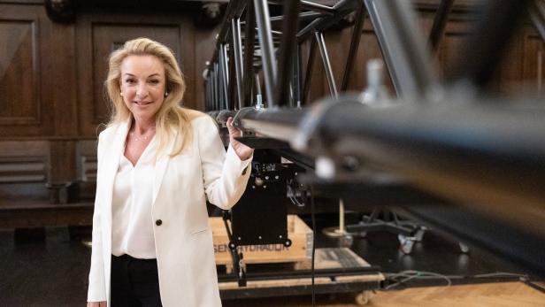 Kristina Hammer: "Es geht um die großen Fragen der Menschheit"