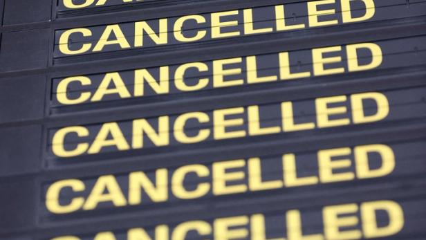 Volle Flughäfen und Annullierungen: Reisebüros im Sommerstress