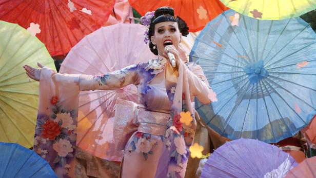 Katy Perry tritt beim Super Bowl 2015 auf