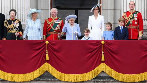 Britisches Königshaus: Hochzeit mit royalen Gästen