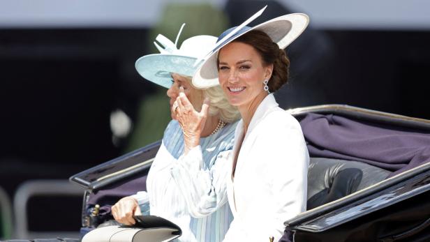 Herzogin Camillas Hochzeitsgeschenk für Kate hatte bitteren Beigeschmack