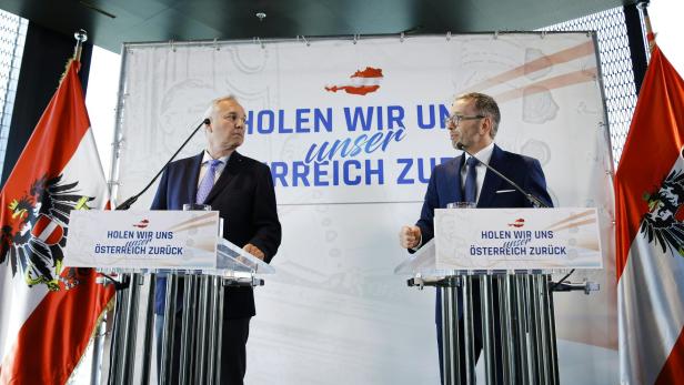 FP-Chef Herbert Kickl (re.) und der Präsidentschaftskandidat seiner Partei, Walter Rosenkranz