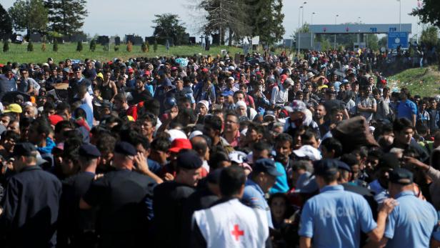 Mitte August: Migranten an der serbisch-kroatischen Grenze
