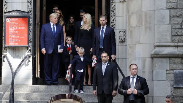 Donald Trump und Familien-Clan erweisen Ivana letzte Ehre