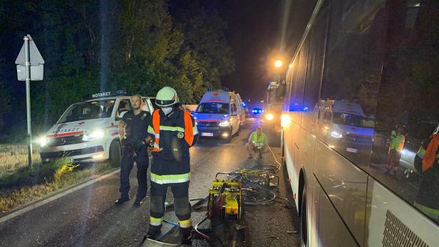 Schwere Verletzungen nach Crash mit St. Pöltner Linienbus