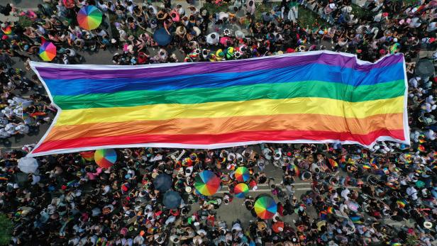 MEXICO-PRIDE-PARADE-LGBTQ-RIGHTS