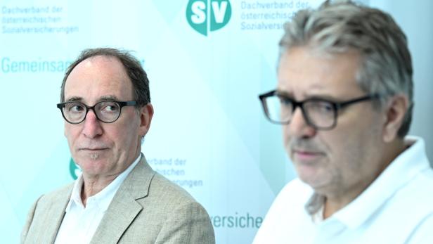 Gesundheitsminister Johannes Rauch (Grüne) mit Wiens Gesundheitsstadtrat Peter Hacker (SPÖ)