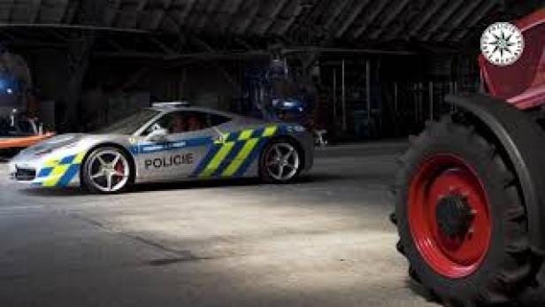 Tschechiens neuer Polizei-Ferrari hatte eine kriminelle Vergangenheit