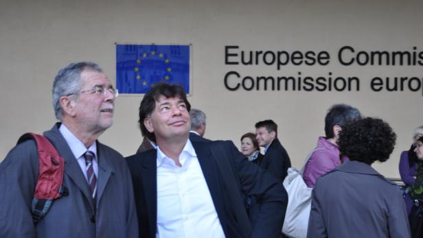 Glawischnig fordert "Konkurs für Staaten"