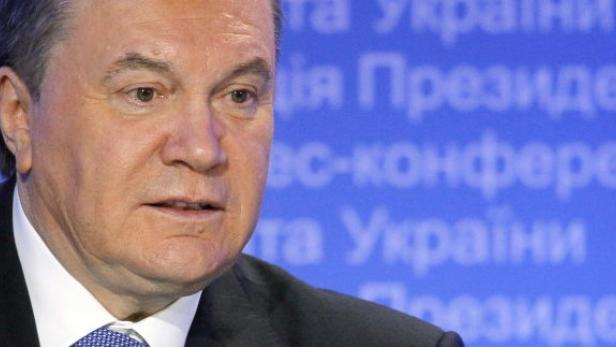 Österreich friert Konto von Janukowitsch ein