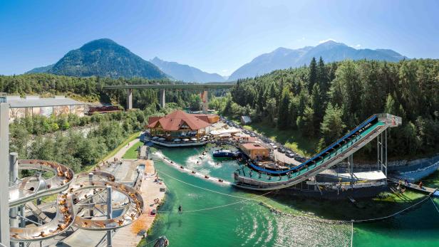 Spaß im Wasser: Abenteuerliche Outdoor-Parks in Österreich für jeden Typ