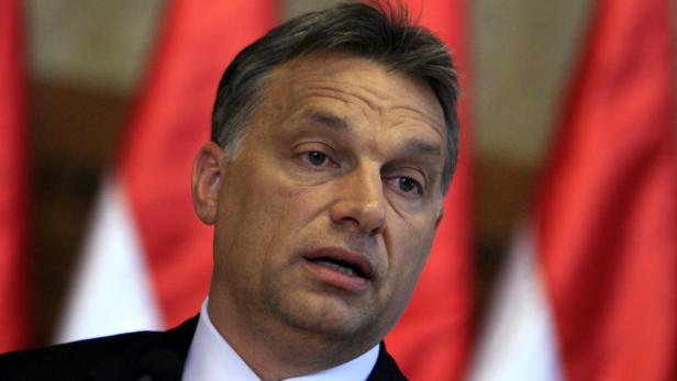 Ungarn winken Gesetz zu Krediten in Franken durch