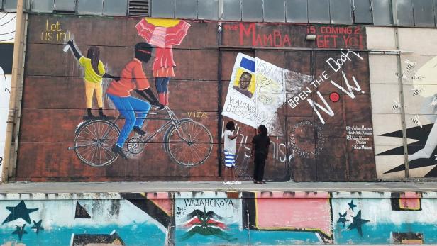Einprägsame Kunst aus Kenia am Linzer Hafen