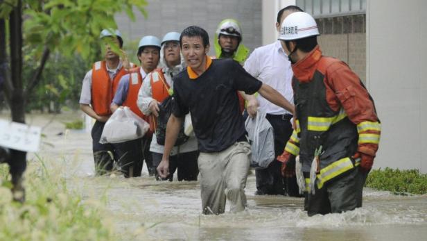 Japan: Massen-Evakuierung vor Taifun
