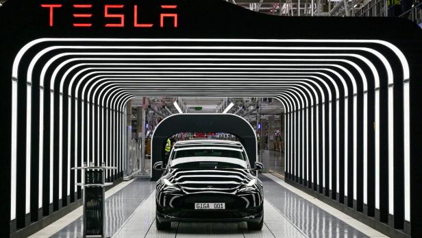 Tesla plant weltweit bis zu  acht neue Fabriken