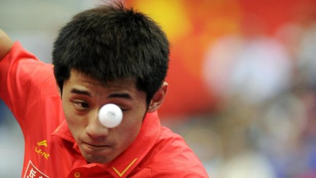 Chinas Schläger-Typen stürmen Schwechat