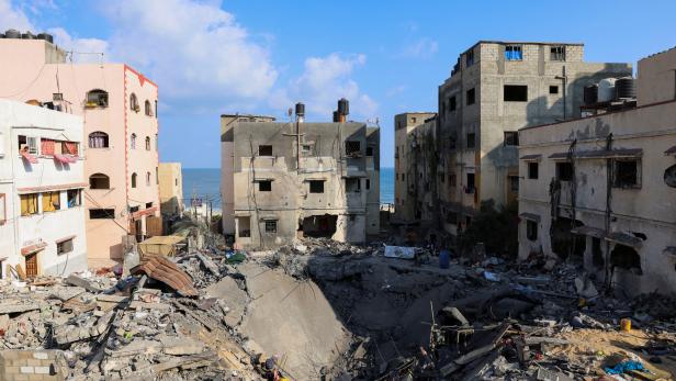 Israel, Palestinian militants declare Gaza truce