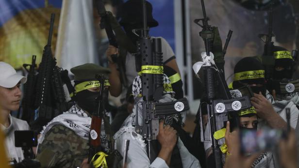 Die Al-Aksa-Brigaden sind der militärische Arm der Fatah-Bewegung von Palästinenserpräsident Mahmud Abbas.