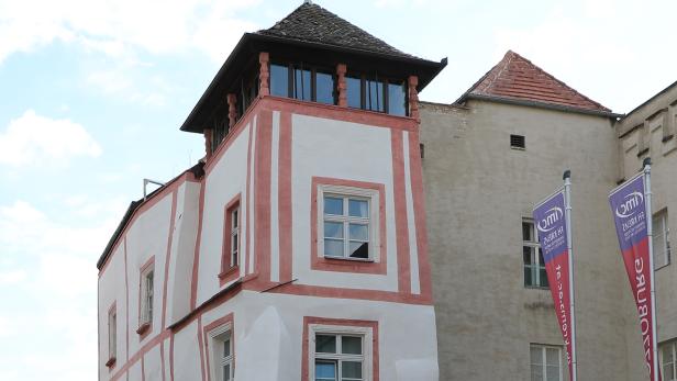 Neue Fassade für Nachbarhaus der Kremser Gozzoburg