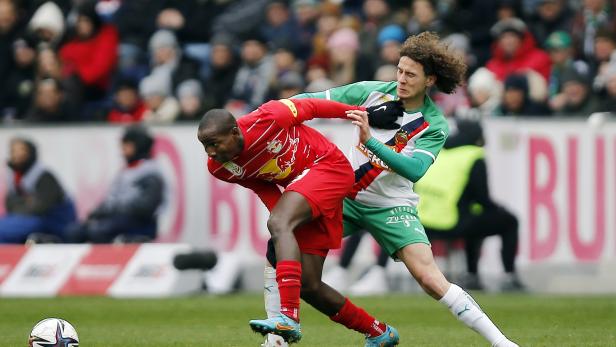 FUSSBALL/ADMIRAL BUNDESLIGA/MEISTERGRUPPE: RED BULL SALZBURG - SK RAPID WIEN