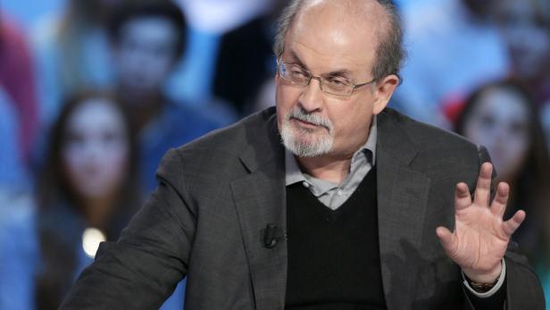 Attentat auf Rushdie: Täter wird wegen Mordversuchs angeklagt