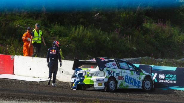 Ski-Star Svindal: Die Rally-Cross-Premiere endete mit einem Crash