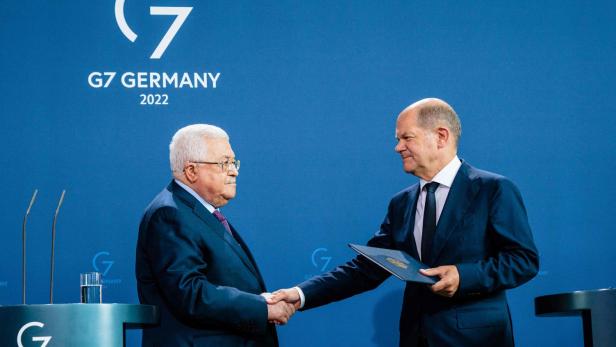 Scharfe Kritik an Kanzler Scholz nach Abbas' Holocaust-Sager