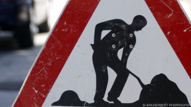 Prozess nach angeblichen Übergriffen auf jungen Arbeiter auf Baustelle