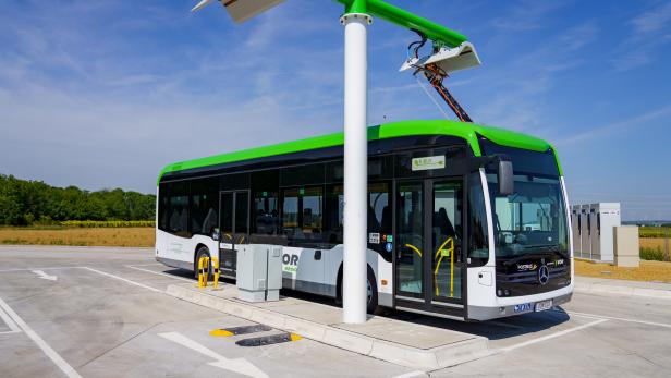 VOR startet im Weinviertel Linienverkehr mit E-Autobussen