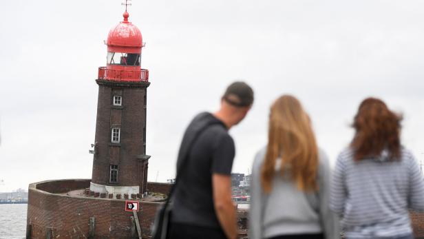 Schiefer Turm von Bremerhaven wird abgebaut