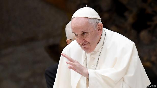 Papst Franziskus ist selbst schon 85 Jahre alt