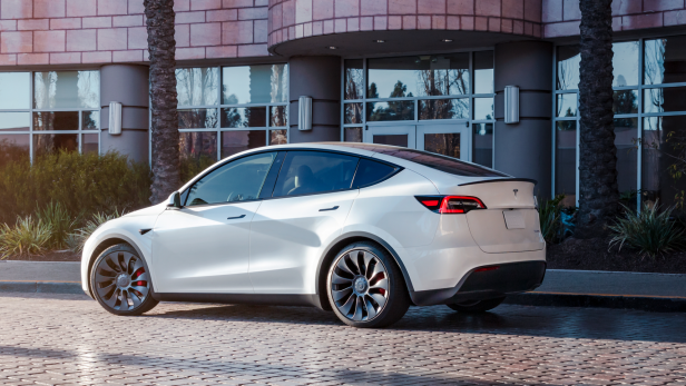 Tesla Model Y: Um soviel ist die Heckantriebsversion günstiger