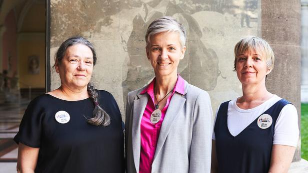 Susanne Hochreiter (Mitte): Vorsitzende Arbeitskreis Gleichbehandlung an der Universität Wien