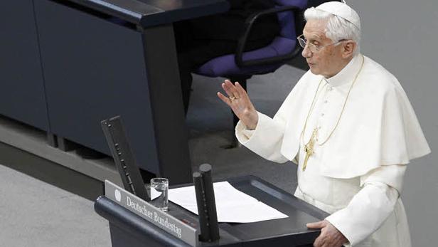 Papst verblüfft im Bundestag