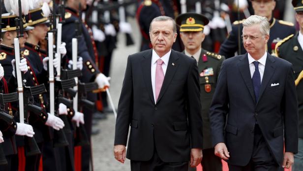 Erdogan mit dem belgischen König am Montag in Brüssel.
