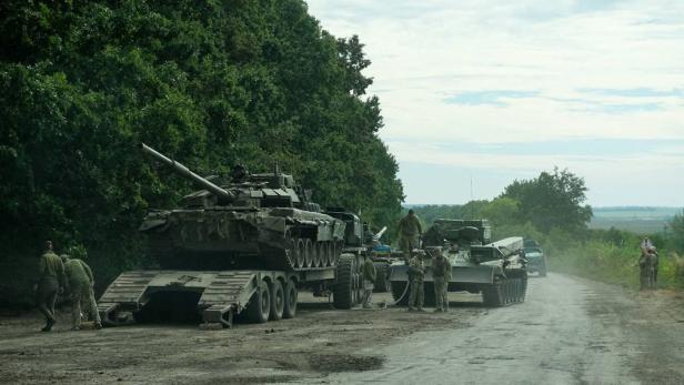 Kiew treibt Gegenoffensive voran, Russland verkündet Angriffe bei Charkiw