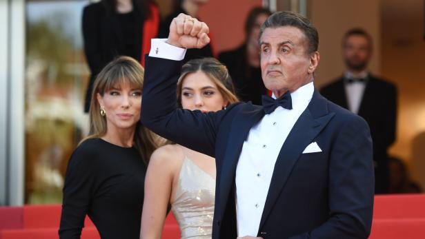 FRANCE-CANNES-FILM-FESTIVAL Sylvester Stallone mit Jennifer Flavin und der gemeinsamen Tochter