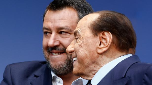 Italien-Wahl: Berlusconi und Salvini brachen Schweigepflicht