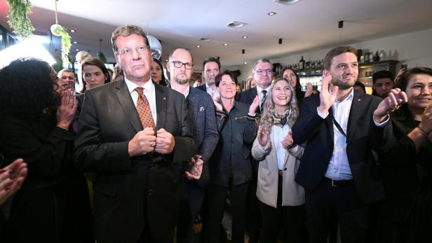 Wahlabend bei der ÖVP: Das Ergebnis muss noch sacken