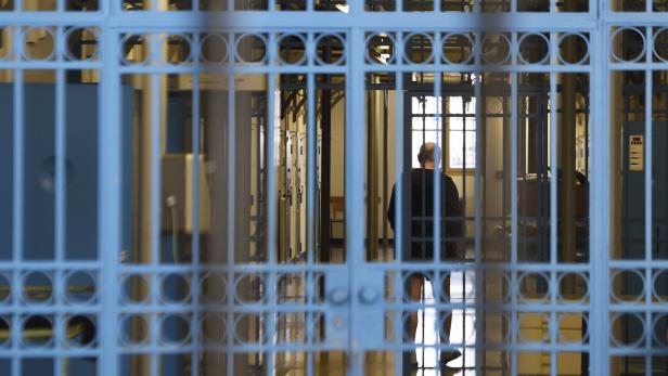 Überbelegung, Personalmangel: Rechnungshof übt Kritik an Haftbedingungen